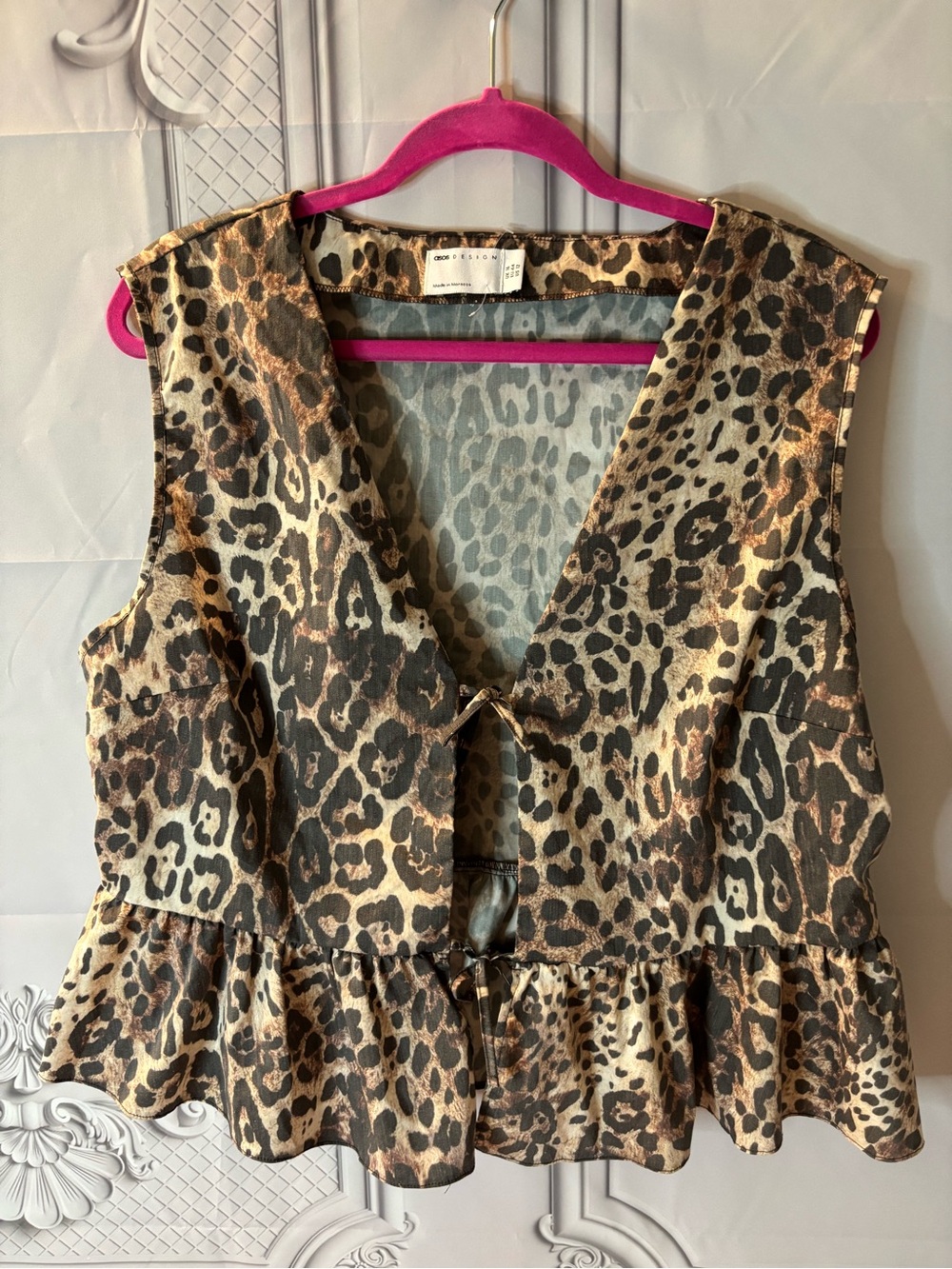 NWOT ASOS Design Women’s Leopard Print Sleeveless Tie-Front Top, Size 12